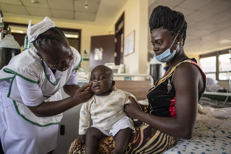 Baby receives oxygen in Uganda