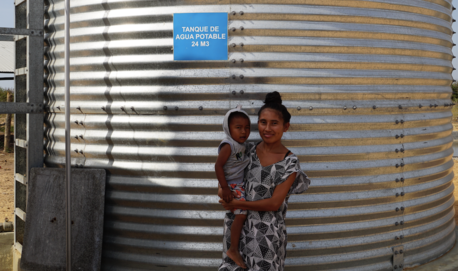 Estefany, a young mother in La Guajira, northern Colombia, works as a plumber in her village’s locally managed, sustainable water plant, built by UNICEF.