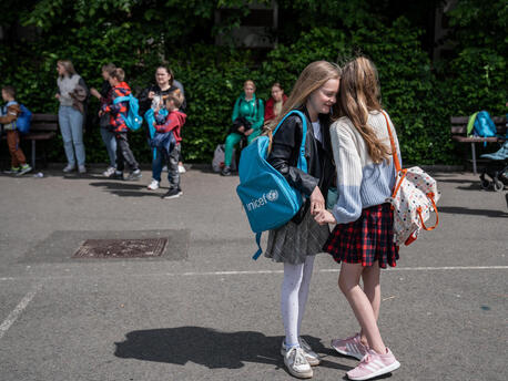 ukraine school girl The last day at school | Ukrainian graduates 2011. This is t ...