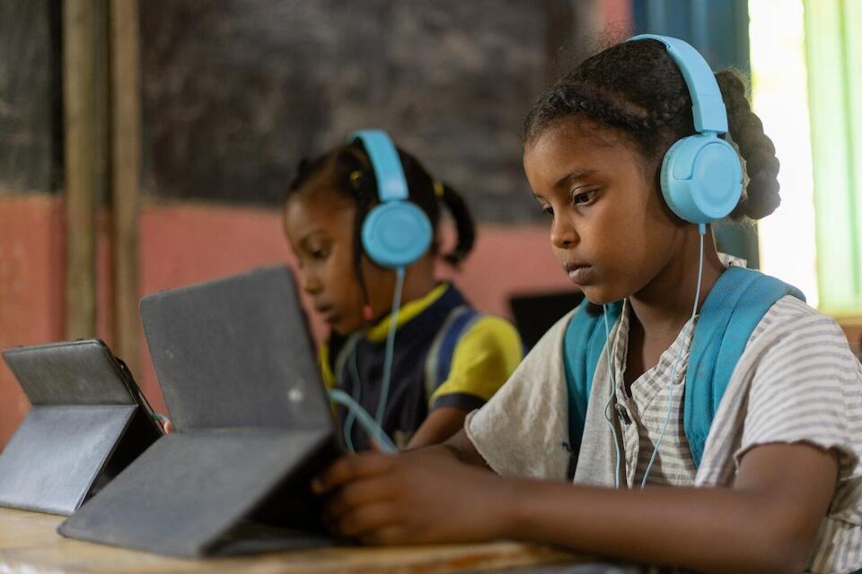 Digital learning is helping children continue their education in UNICEF Safe Learning Spaces in Kassala State, Sudan.